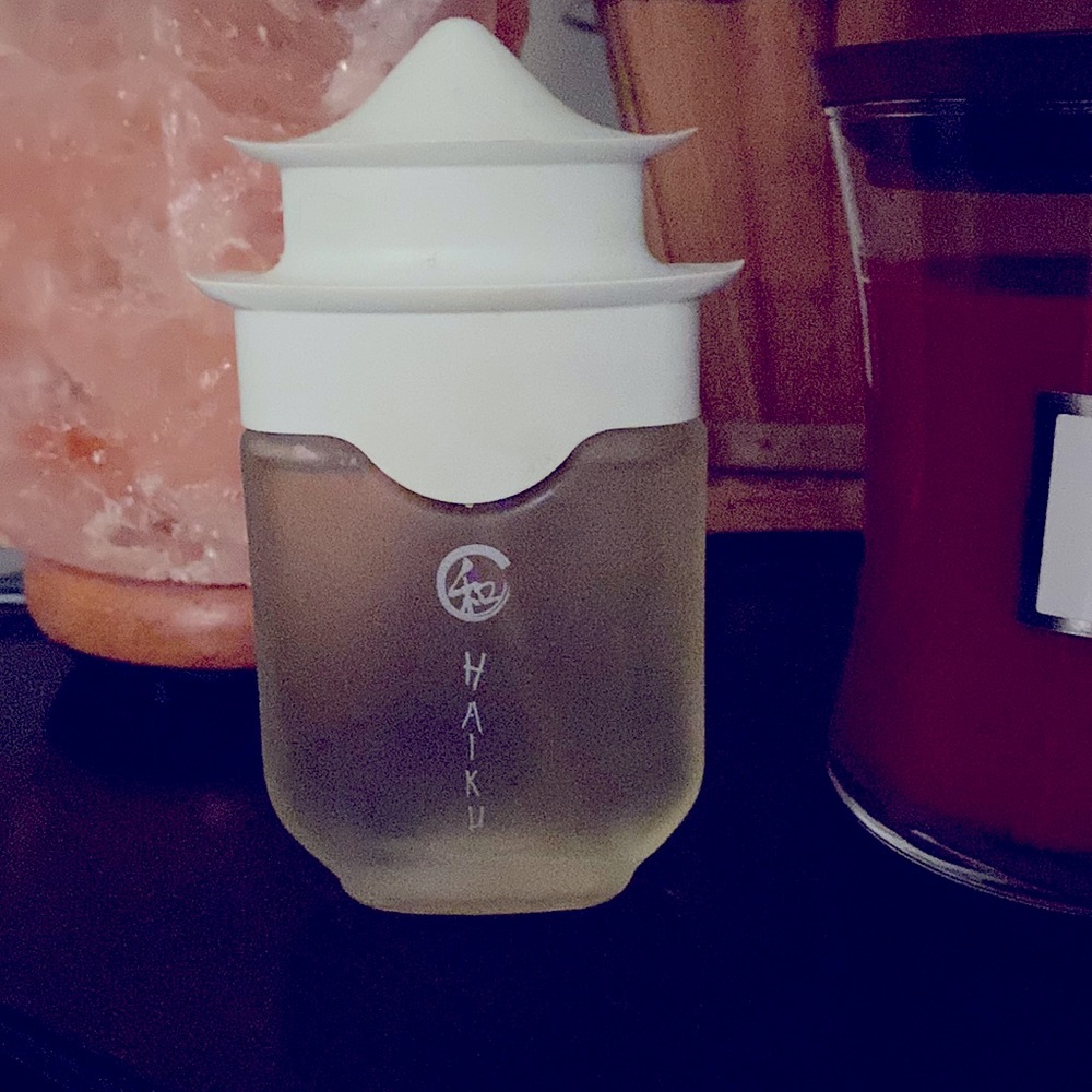 Avon Haiku Eau de Parfum 1.7oz